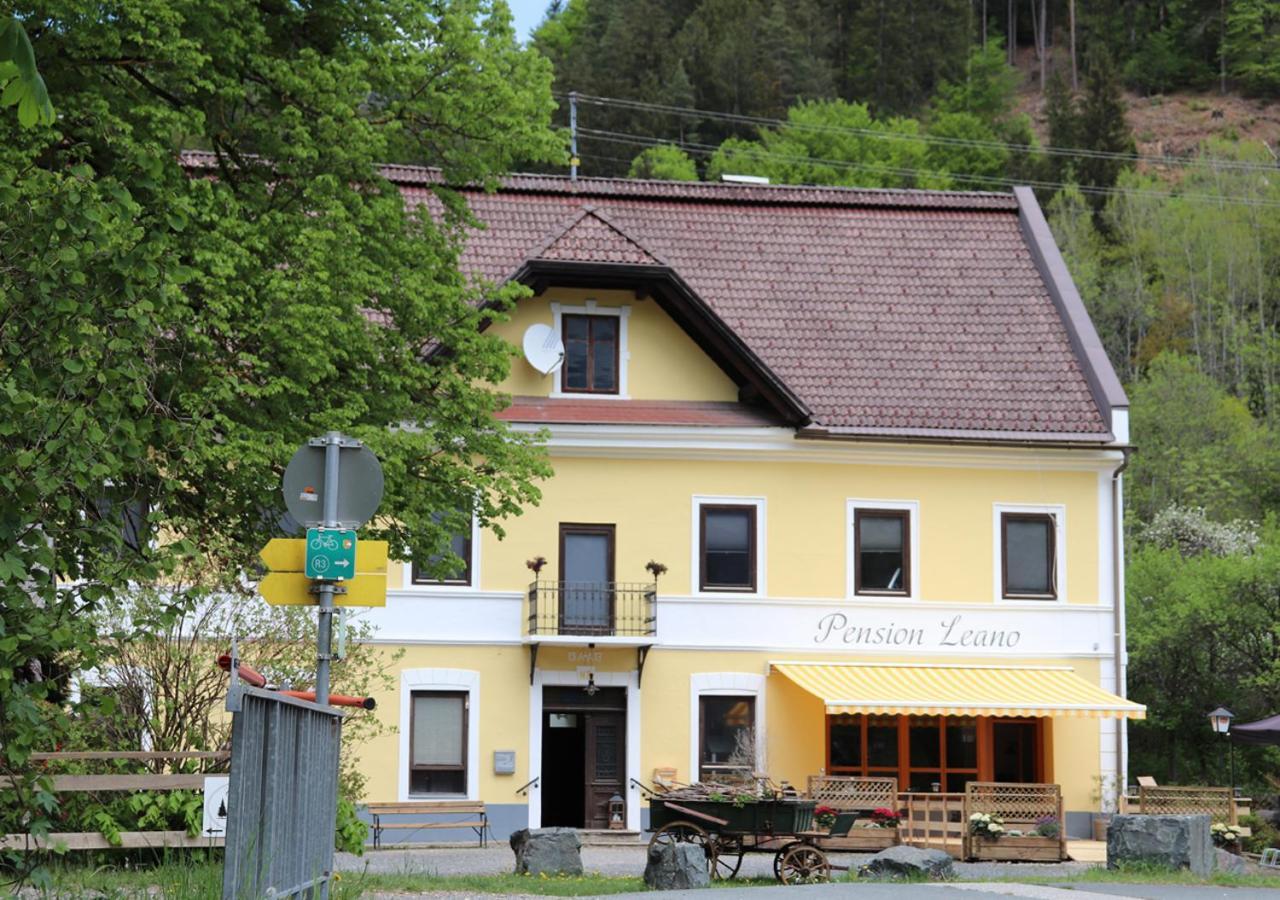 Pension Leano Nötsch Esterno foto